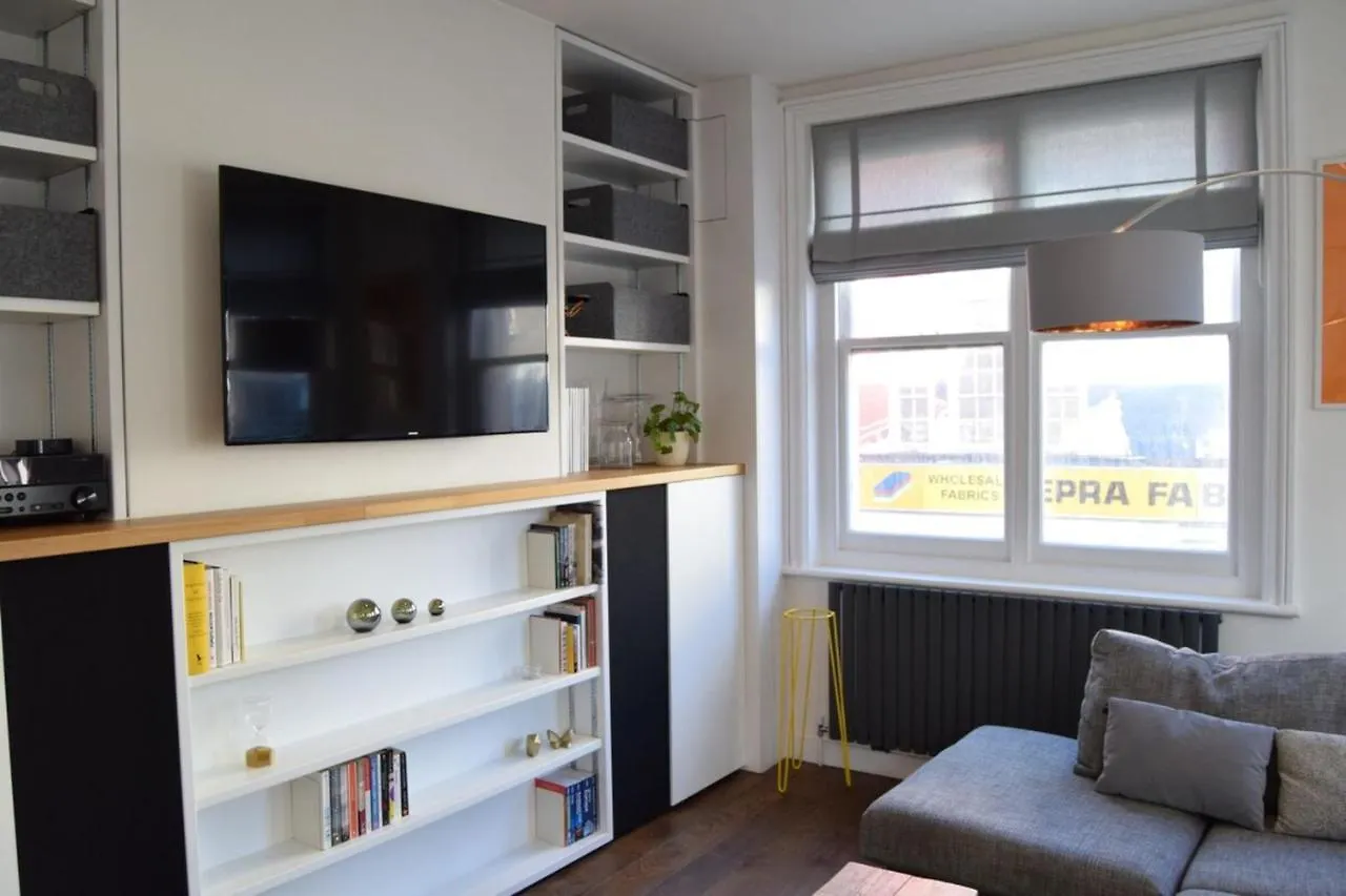 Airy Modern 1 Bed Apartment In Shoreditch London 0*,  United Kingdom