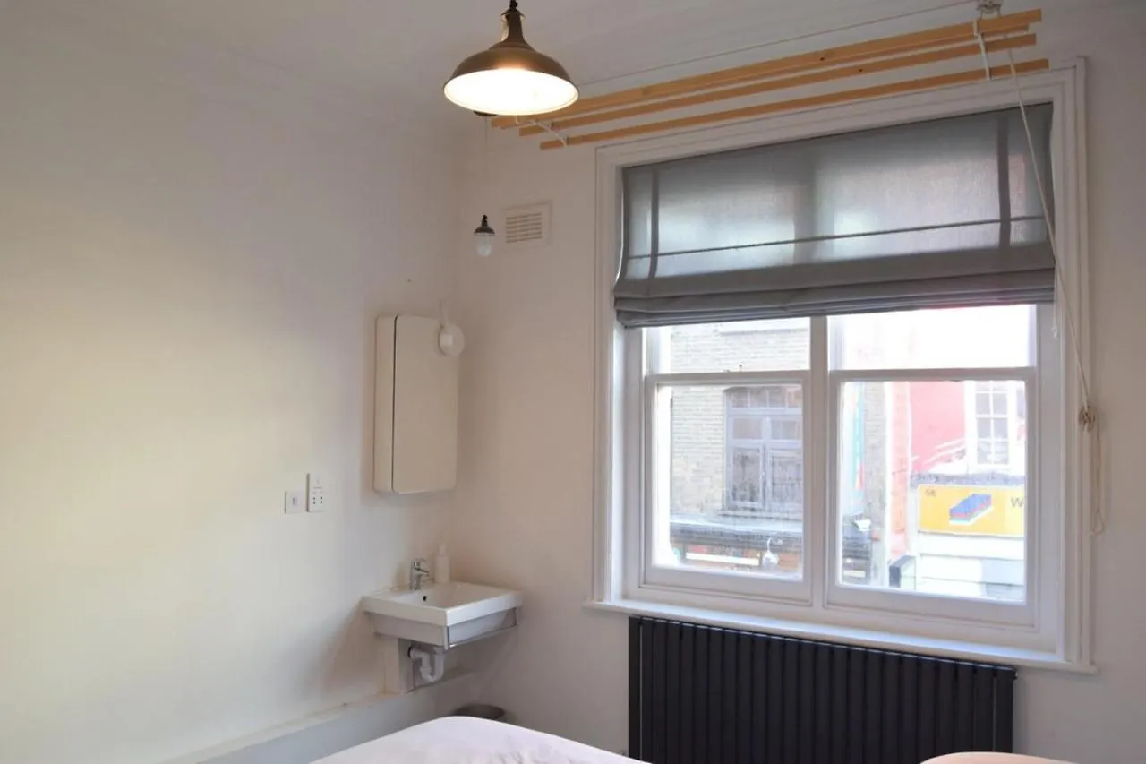 Airy Modern 1 Bed Apartment In Shoreditch London United Kingdom